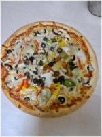 Champignons, paprika, ui, olijven en artisjokken